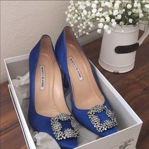 Manolo Blahnik Hangisi Pumps